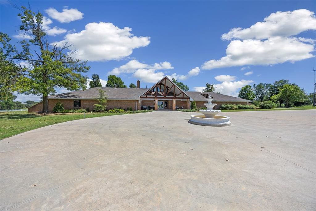 1401 E Hefner, Oklahoma City, OK 73131