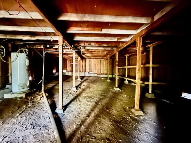 6930 Ridgeway Dr, Pollock Pines, CA 95726