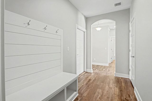 129 S Legacy Way, Andover, KS 67002