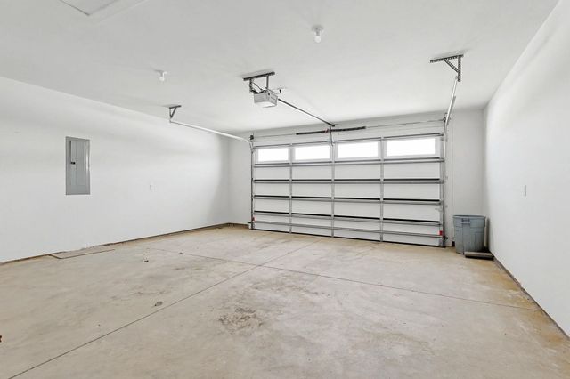 129 S Legacy Way, Andover, KS 67002