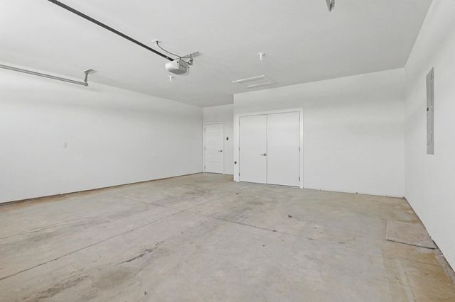 129 S Legacy Way, Andover, KS 67002