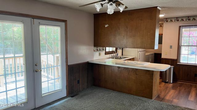 279 Longview Drive, Kinston, NC 28504