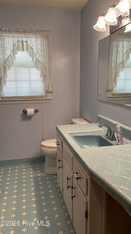 279 Longview Drive, Kinston, NC 28504