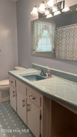 279 Longview Drive, Kinston, NC 28504