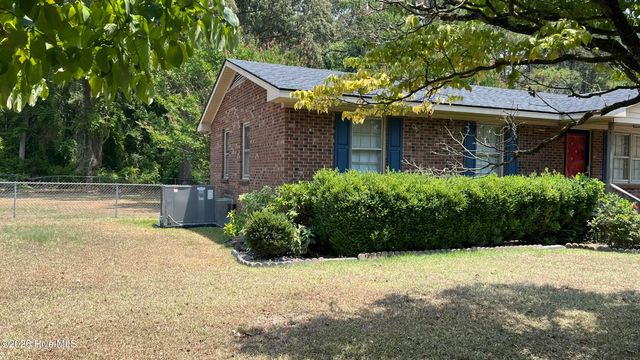 279 Longview Drive, Kinston, NC 28504