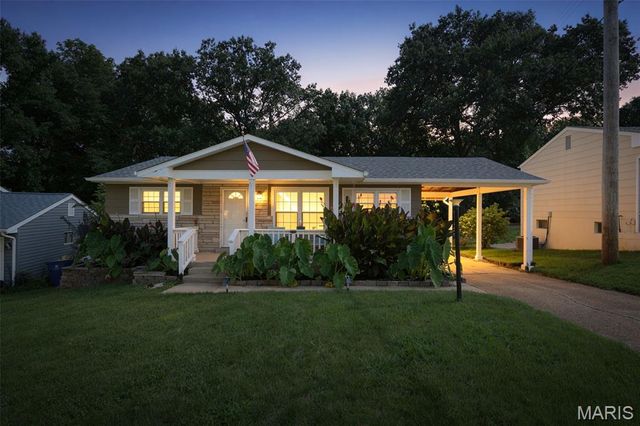 305 Amend Drive, St Louis, MO 63129