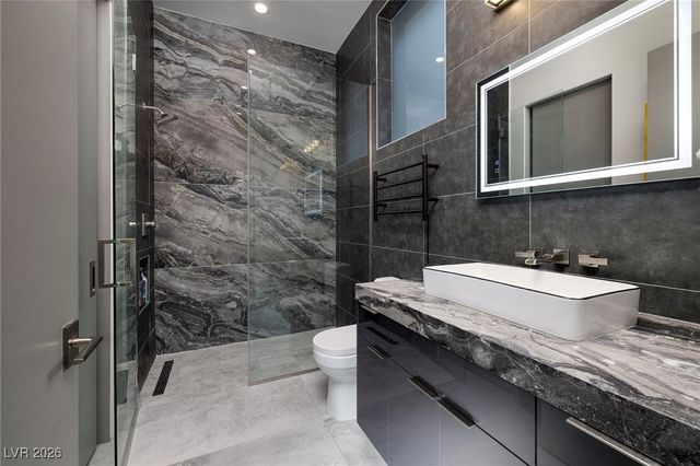 1205 Amber Rim Drive, Henderson, NV 89012