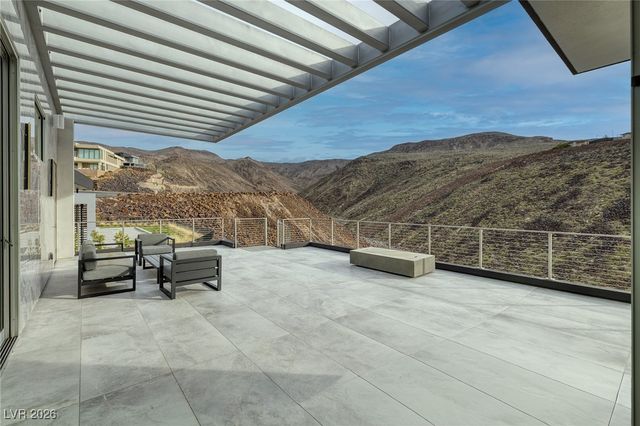 1205 Amber Rim Drive, Henderson, NV 89012