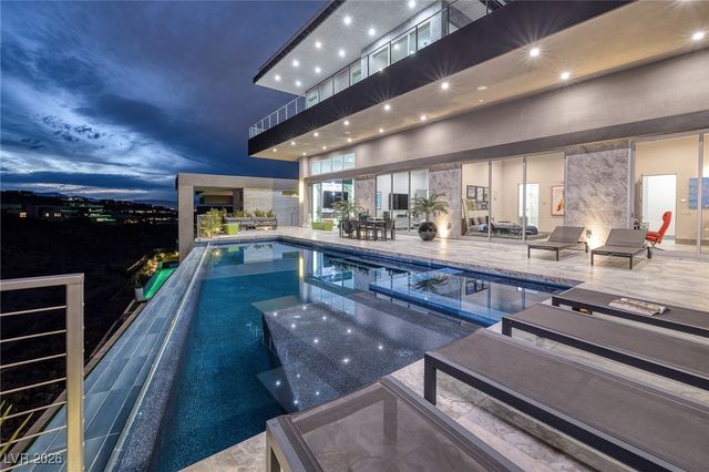 1205 Amber Rim Drive, Henderson, NV 89012