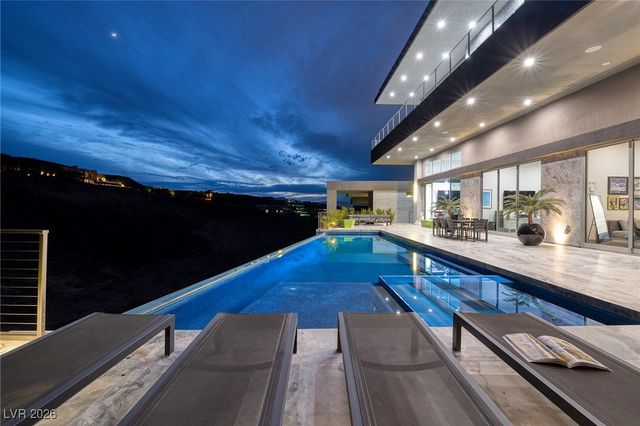 1205 Amber Rim Drive, Henderson, NV 89012