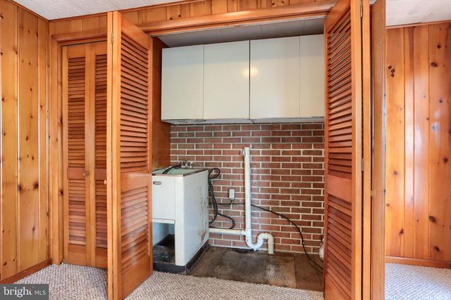 359 E GRANADA AVE, Hershey, PA 17033