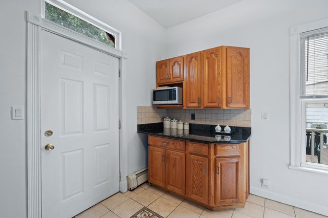 393 FAIRMOUNT AVE, Jc, Journal Square, NJ 07306
