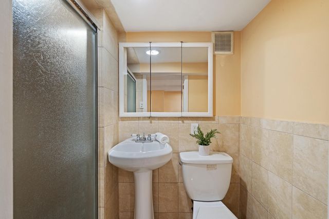 393 FAIRMOUNT AVE, Jc, Journal Square, NJ 07306