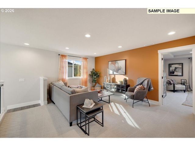 2867 Nw Rhododendron, Estacada, OR 97023