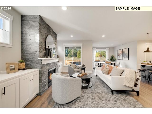2867 Nw Rhododendron, Estacada, OR 97023