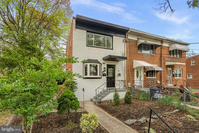 3300 MANORWOOD DR, Hyattsville, MD 20782