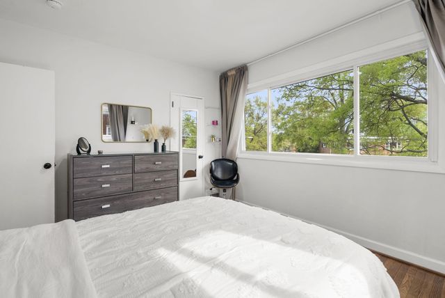 3300 MANORWOOD DR, Hyattsville, MD 20782