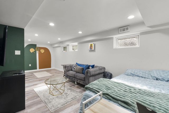 3300 MANORWOOD DR, Hyattsville, MD 20782