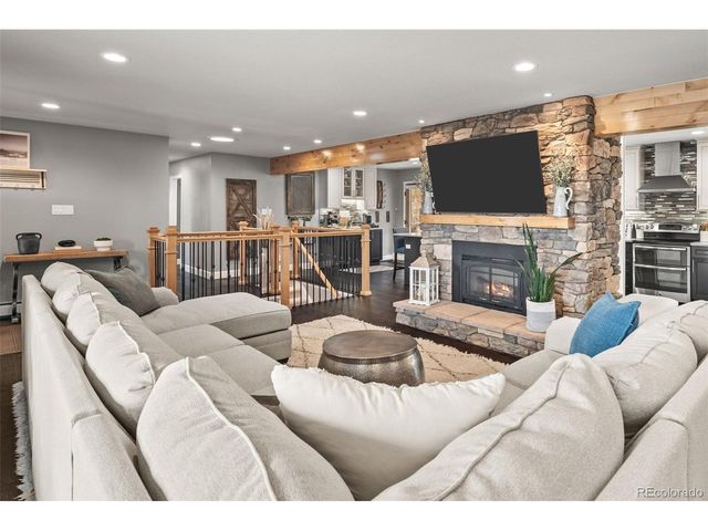 14100 Foothill Cir, Golden, CO 80401