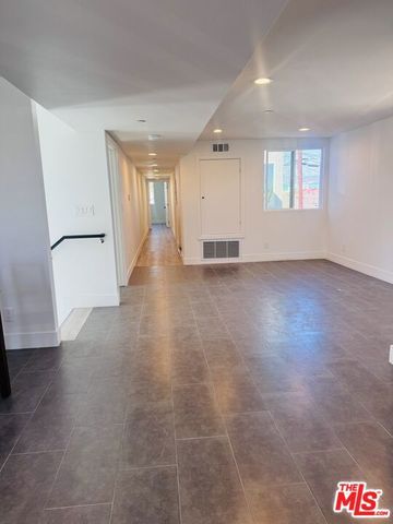 1729 W 36th Place, Los Angeles, CA 90018