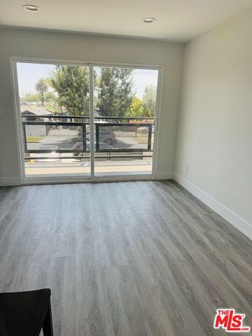 1729 W 36th Place, Los Angeles, CA 90018