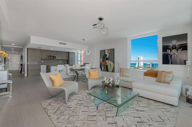 400 Sunny Isles Blvd 1222 Se Corner UNIT, Sunny Isles Beach, FL 33160