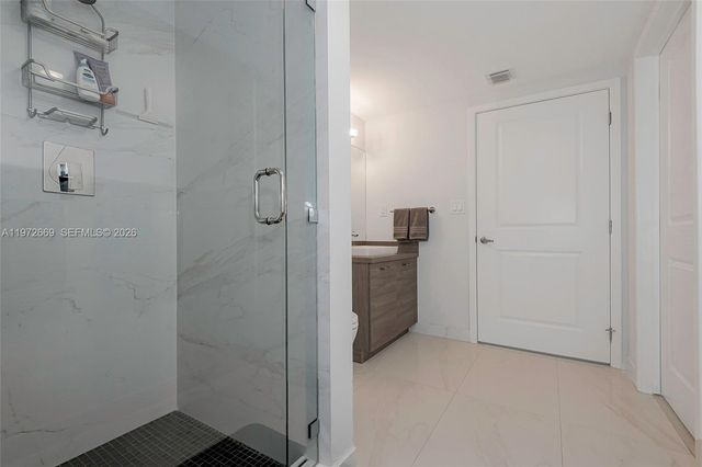 400 Sunny Isles Blvd 1222 Se Corner UNIT, Sunny Isles Beach, FL 33160