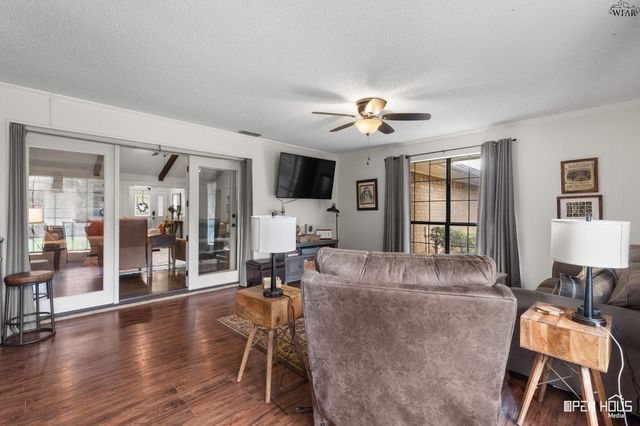 2808 CROMWELL AVENUE, Wichita Falls, TX 76309