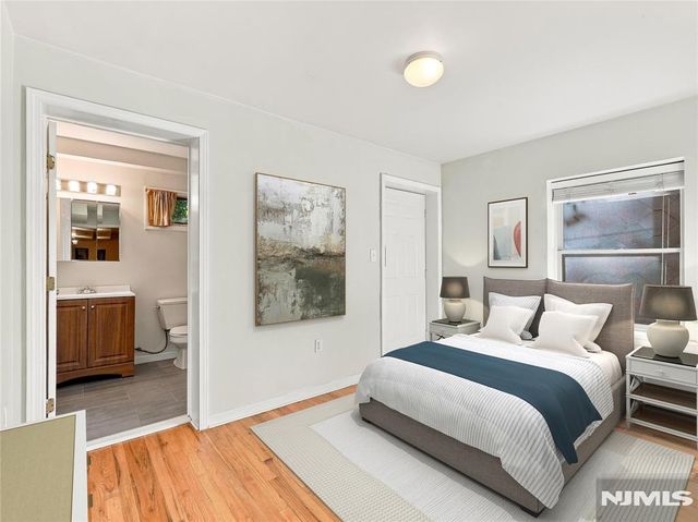 277 3rd Street 2, Jersey City, NJ 07302