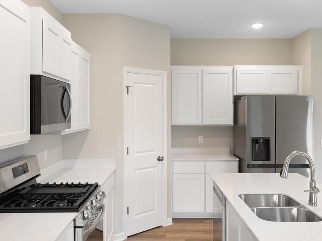 3218 Kady Avenue NE, Saint Michael, MN 55376