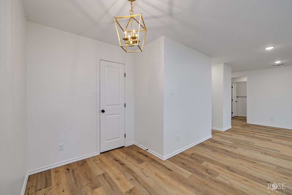 Image 16 of property listing at 210 E 16th St, San Angelo, TX 76903