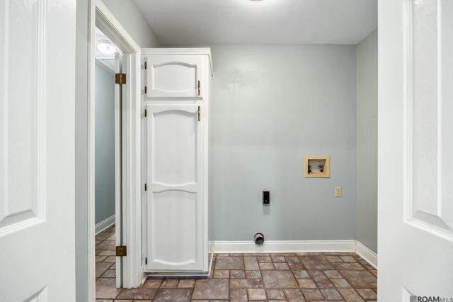 14050 Harry Savoy Rd, St Amant, LA 70774