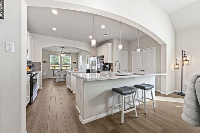 1830 Alyssa Way, Alvin, TX 77511