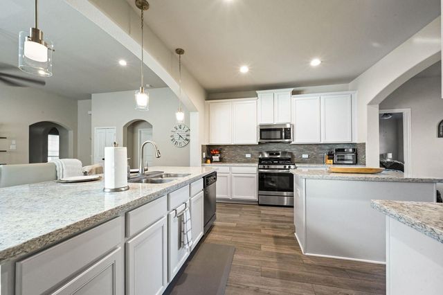 1830 Alyssa Way, Alvin, TX 77511