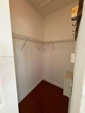 9249 SW 227th St 8-22, Cutler Bay, FL 33190