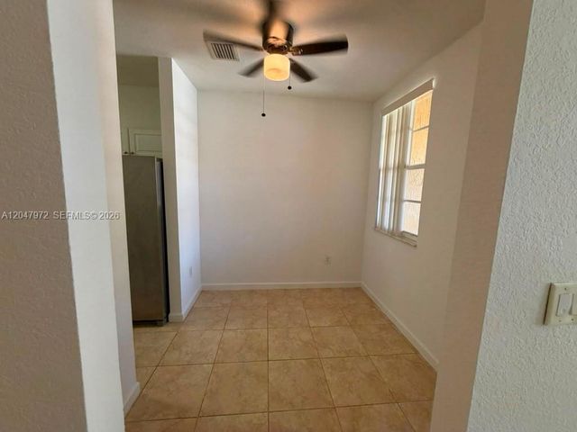 9249 SW 227th St 8-22, Cutler Bay, FL 33190