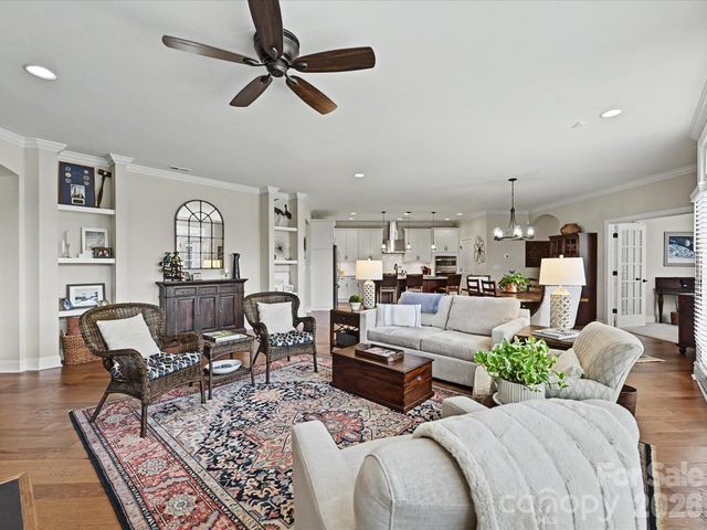 2202 Lincolnshire Lane, Wesley Chapel, NC 28173