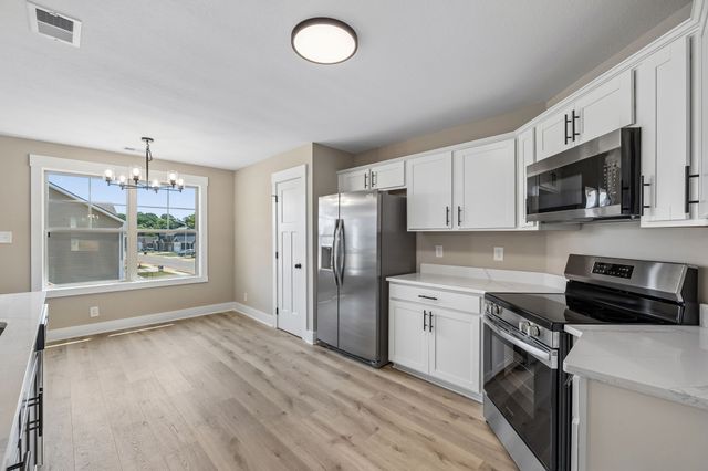 351 Hereford Farms, Clarksville, TN 37043