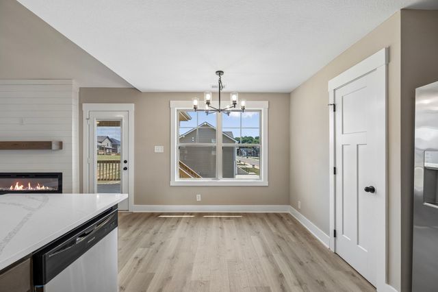 351 Hereford Farms, Clarksville, TN 37043