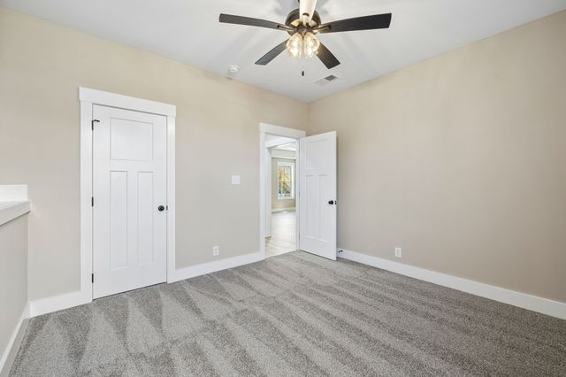 351 Hereford Farms, Clarksville, TN 37043