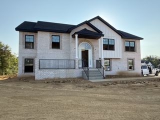 351 Hereford Farms, Clarksville, TN 37043