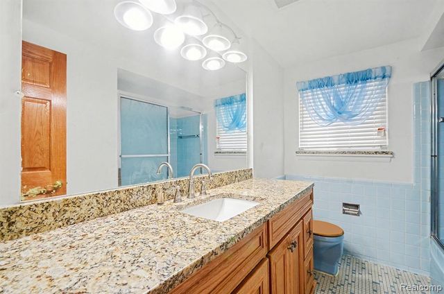 31411 Shaw Drive, Warren, MI 48093