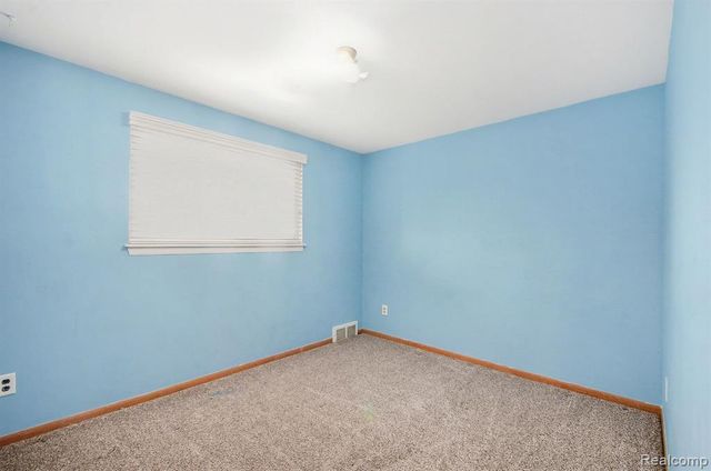 31411 Shaw Drive, Warren, MI 48093