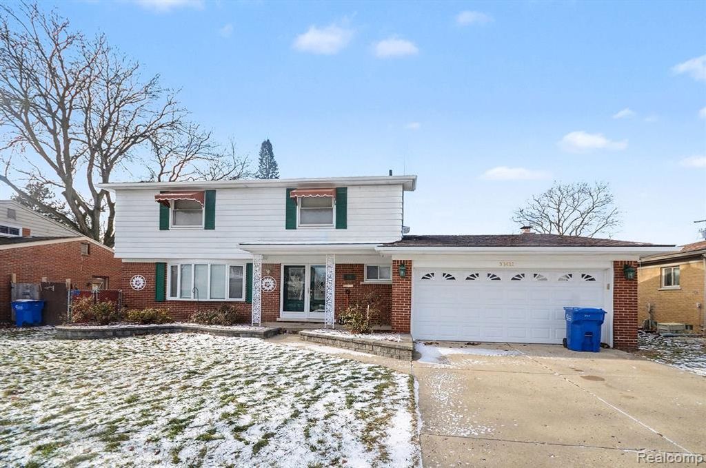 31411 Shaw Drive, Warren, MI 48093