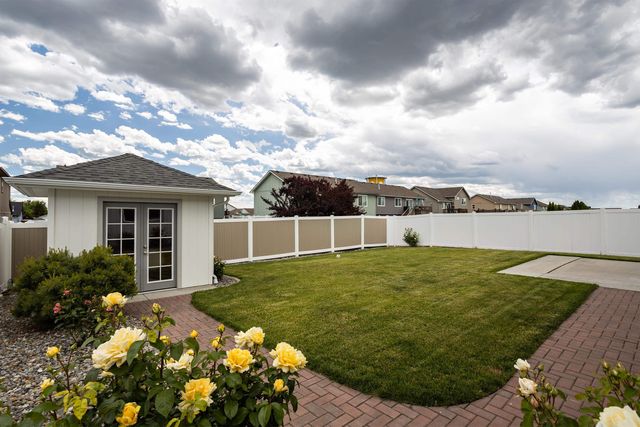1815 W Jay Ave, Spokane, WA 99208