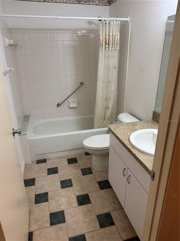 9587 SW 84TH TERRACE D, Ocala, FL 34481