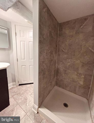 6223 HAZEL AVE, Philadelphia, PA 19143