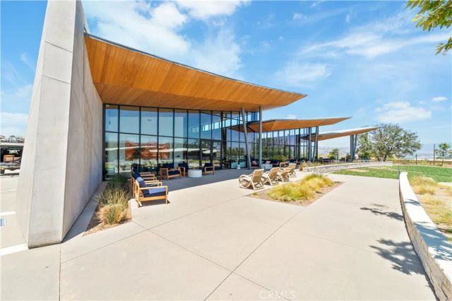 27461 Viero Place, Valencia, CA 91381