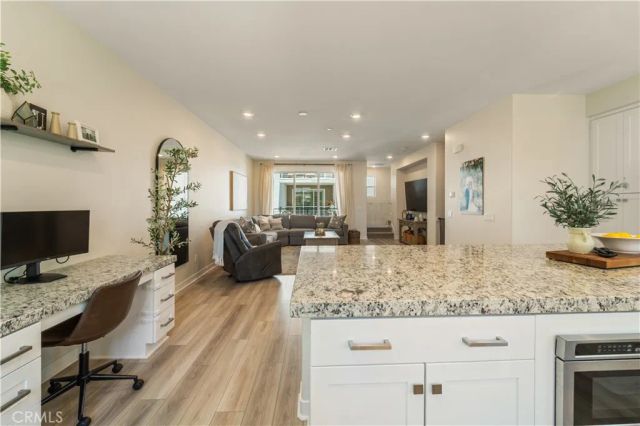 27461 Viero Place, Valencia, CA 91381