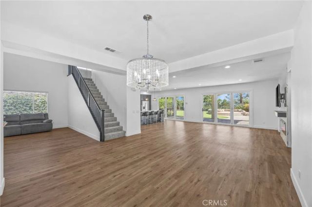 1481 Sunshine Circle, Corona, CA 92881